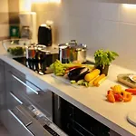Modern, Spacious With Garage And Balcony Appartement *