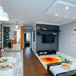 Modern, Spacious With Garage And Balcony Appartement