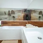 Modern, Spacious With Garage And Balcony Appartement Varsovie