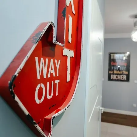 Lägenhet Modern, Spacious With Garage And Balcony Warszawa