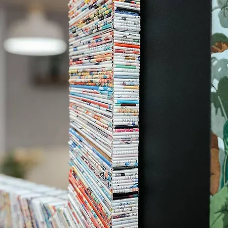 Modern, Spacious With Garage And Balcony Lägenhet Warszawa