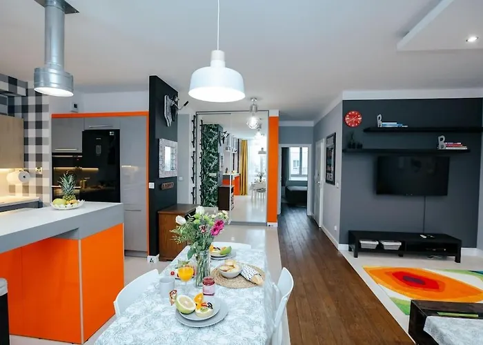Modern, Spacious With Garage And Balcony Apartman *