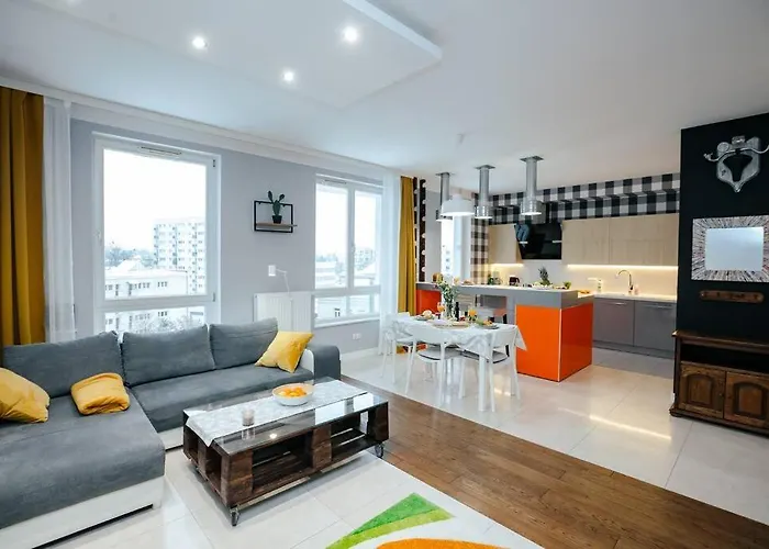 Apartman Modern, Spacious With Garage And Balcony Varsó